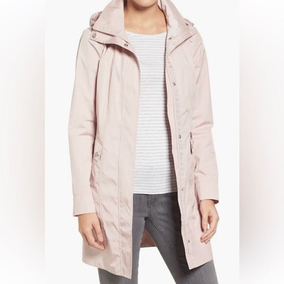 Cole Haan back now packable hood raincoat in canyon rose - Picture 1 of 2